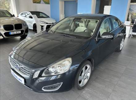 Volvo - S60