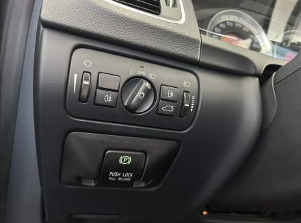 Volvo - S60