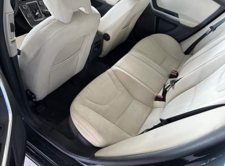 Volvo - S60