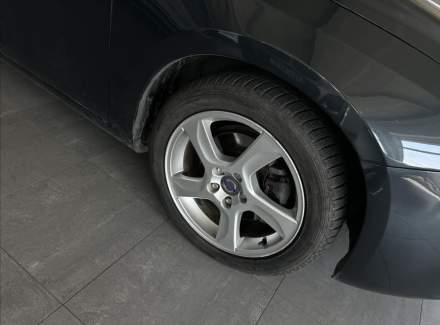 Volvo - S60