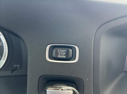 Volvo - S60
