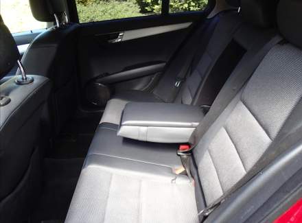 Mercedes-Benz - C-class