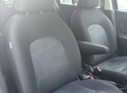 Nissan - Micra