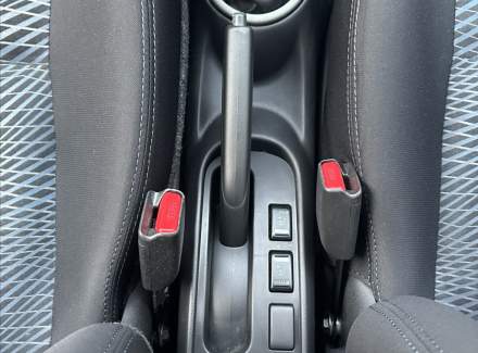 Nissan - Micra