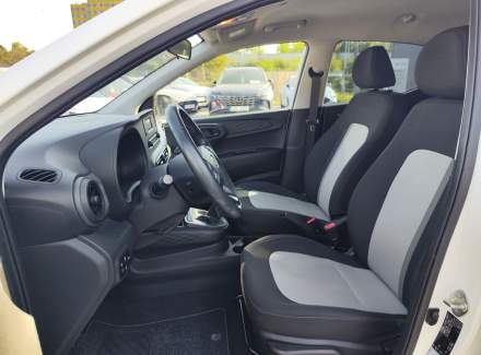 Hyundai - i10