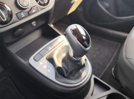 Hyundai - i10