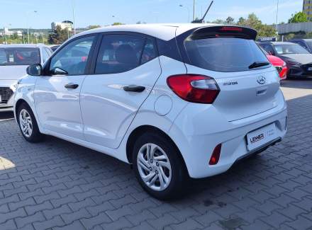 Hyundai - i10