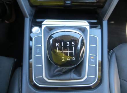 Volkswagen - Arteon