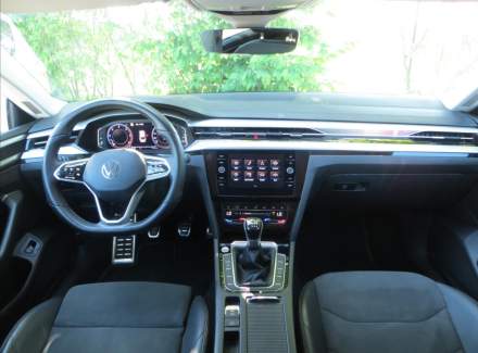 Volkswagen - Arteon