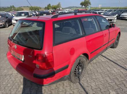 Volkswagen - Passat