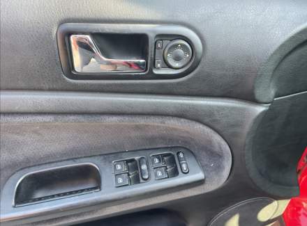 Volkswagen - Passat