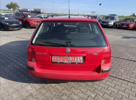 Volkswagen - Passat