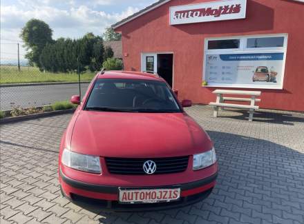 Volkswagen - Passat