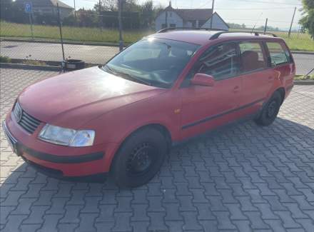 Volkswagen - Passat