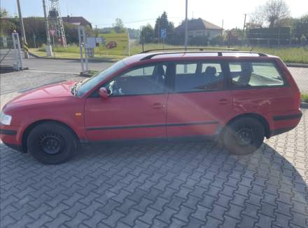 Volkswagen - Passat