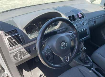 Volkswagen - Touran