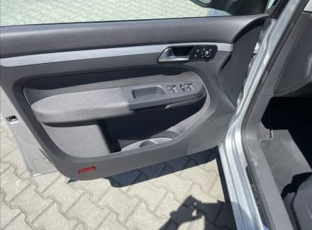 Volkswagen - Touran