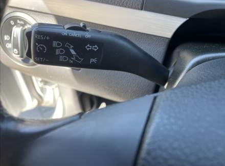 Volkswagen - Touran