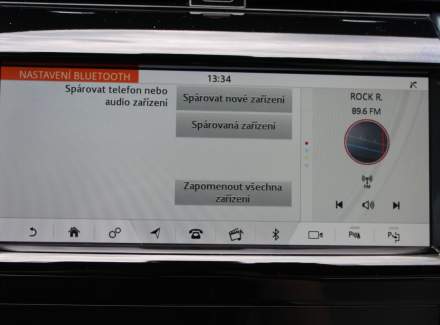 Land Rover - Discovery Sport