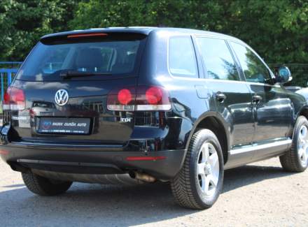 Volkswagen - Touareg