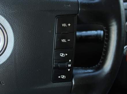 Volkswagen - Touareg
