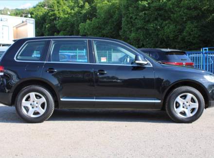 Volkswagen - Touareg