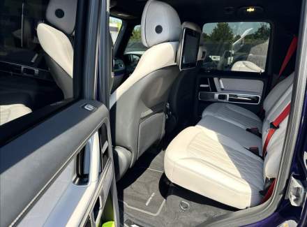 Mercedes-Benz - G-class