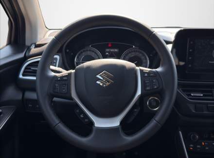 Suzuki - SX4