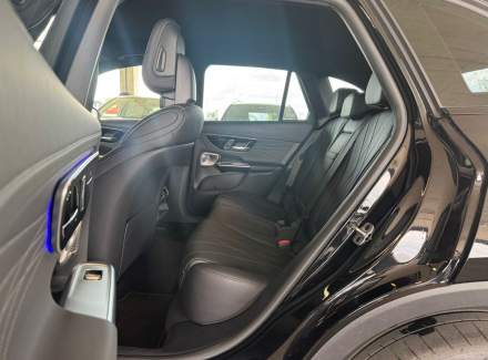 Mercedes-Benz - GLC