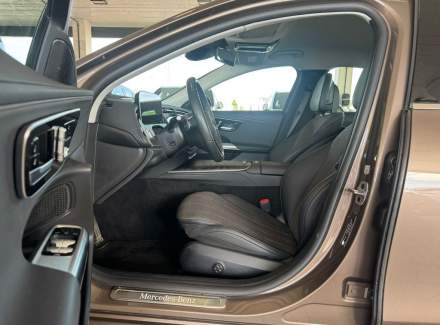 Mercedes-Benz - E-class