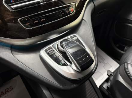 Mercedes-Benz - V-class