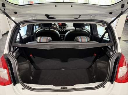 Renault - Twingo