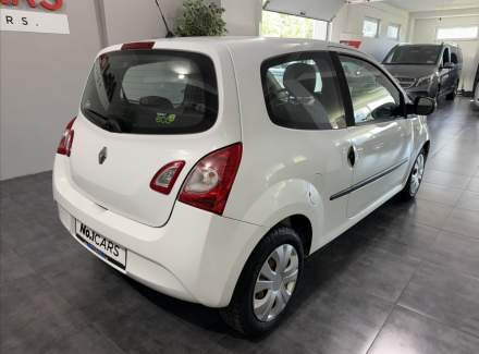 Renault - Twingo