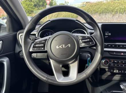 Kia - Cee'd