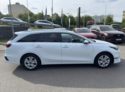 Kia - Cee'd