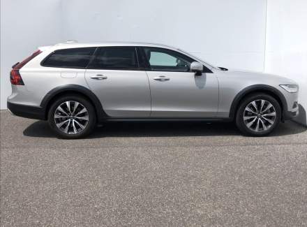 Volvo - V90