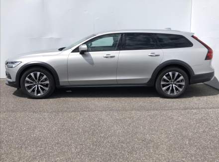 Volvo - V90