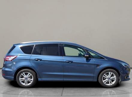 Ford - S-MAX