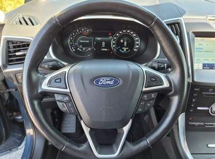 Ford - S-MAX