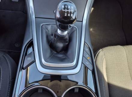 Ford - S-MAX