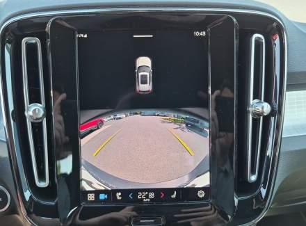 Volvo - XC40