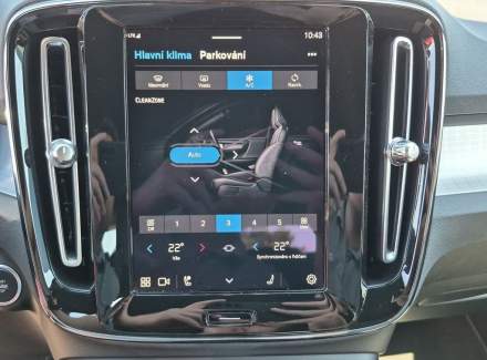 Volvo - XC40