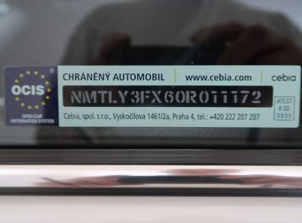 Toyota - C-HR
