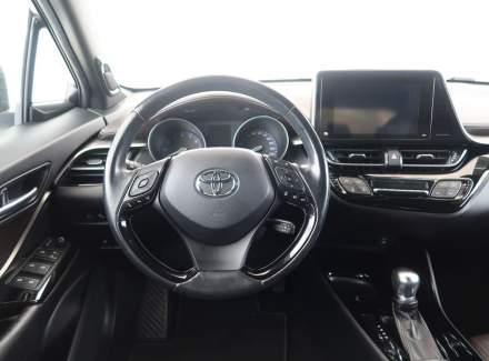 Toyota - C-HR