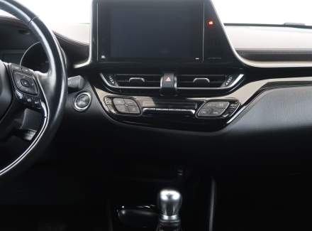 Toyota - C-HR