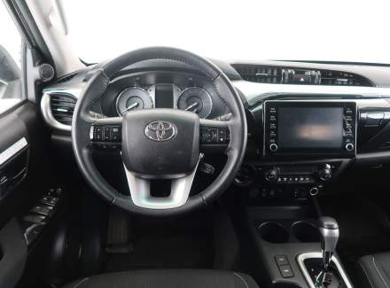 Toyota - Hilux