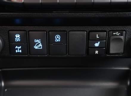 Toyota - Hilux