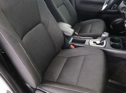 Toyota - Hilux