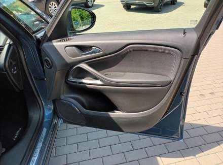 Opel - Zafira