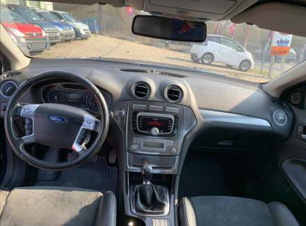 Ford - Mondeo